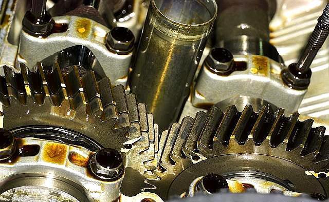 夏季汽車“防中暑”，潤滑油需要注意哪些問題